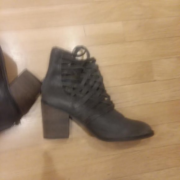 Free People Carrera Leather Strap Bootie 41/7-8 - Picture 6 of 7